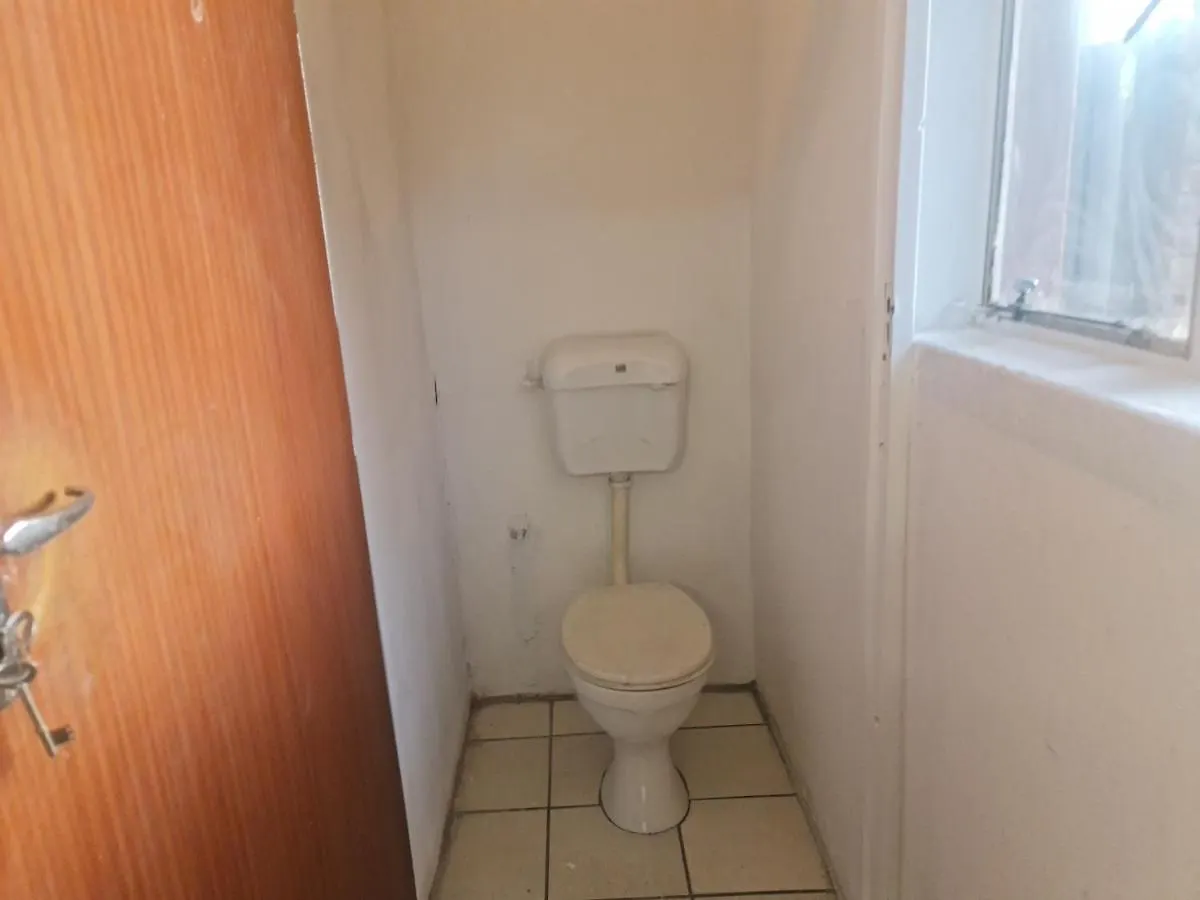Hasate Guest House 13 Louwville Street Belliville Cape Town South Africa Νότια Αφρική