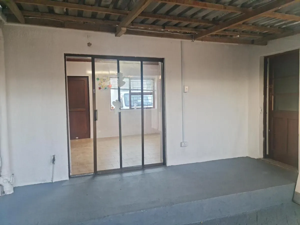Βίλα Hasate Guest House 13 Louwville Street Belliville Cape Town South Africa Νότια Αφρική