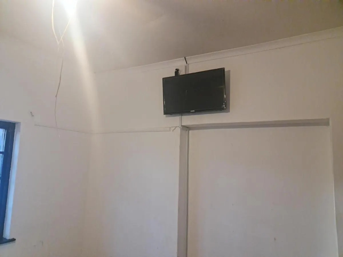 Hasate Guest House 13 Louwville Street Belliville Cape Town South Africa Βίλα